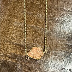 Kendra Scott Necklace